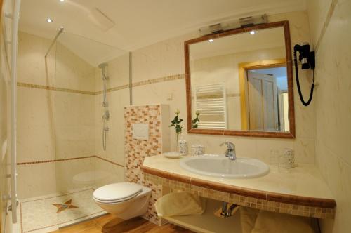 Ένα μπάνιο στο Appartement Alpenblume