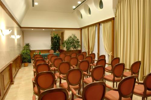 Der Geschäftsbereich oder Konferenzraum in der Unterkunft Andreola Central Hotel