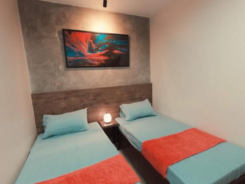 Gallery image of A&E Apartelle in Bacolod