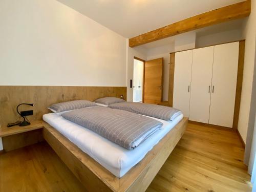 Ліжко або ліжка в номері Der Söllhof