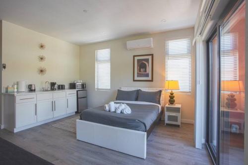 Cozy Studio next to San Diego DT and Balboa Park