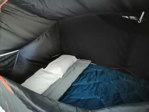 Llit o llits en una habitació de La Finca - Campamento en la Naturaleza