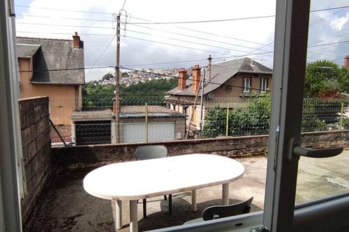 Studio Avec Terrasse A 5 Minutes Du Centre Ville Rodez Updated 21 Prices Studio Avec Terrasse A 5 Minutes Du Centre Ville Rodez Updated 21 Prices