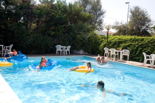 Ảnh trong thư viện ảnh của UNA HOTELS Imperial Beach Hotel ở Marotta