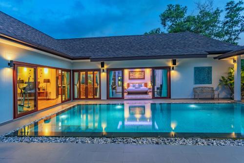 Πισίνα στο ή κοντά στο Bangtao Boutique Villa