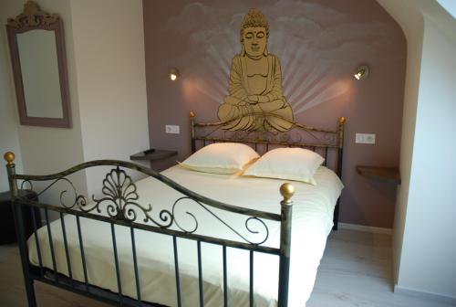 Katil atau katil-katil dalam bilik di Hotel Champ Alsace
