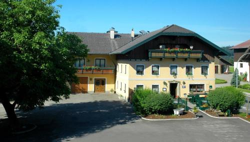 Φωτογραφία από το άλμπουμ του Krämerwirt Hotel-Gasthof σε Strasswalchen