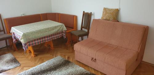 Χώρος καθιστικού στο "PARADIZE" Apartmant