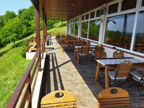 Restaurace v ubytování Guesthouse Režekov podrum