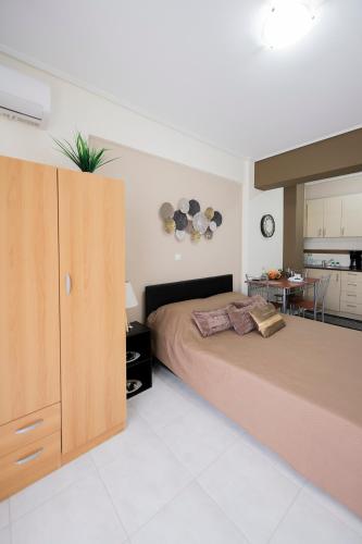Ένα ή περισσότερα κρεβάτια σε δωμάτιο στο Sparta View Apartments Anesis Studio Γ3