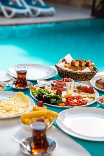 Mad på hotellet eller i nærheden