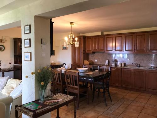Gallery image of Silver Olives Villa Corfu in (( Sgoúrna ))