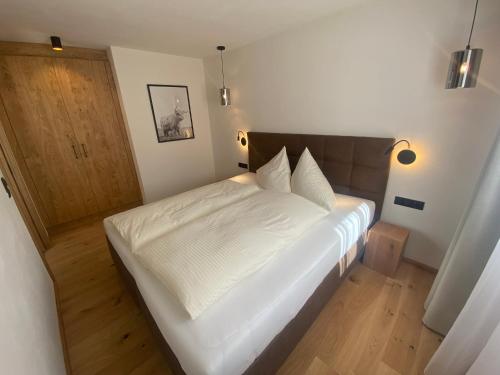 Una cama o camas en una habitación de Ferienhaus Ragg