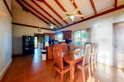 RiversdaleにあるPoseidon Houseのギャラリーの写真