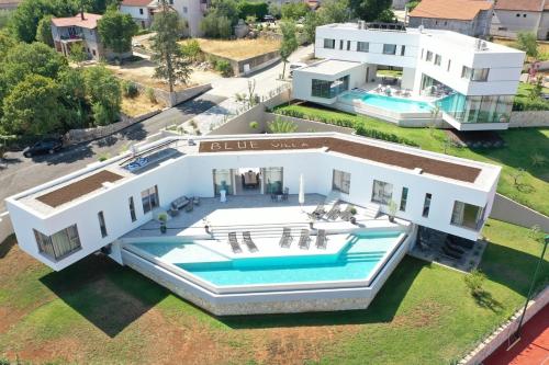 Luxury villa Azure in Imotski, wellness oasis