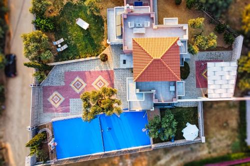 Gallery image of Cypress Village - Lux villa 5' from beach in Daratso