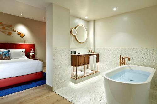 Hard Rock Hotel Madrid photo 50