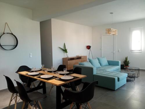 Seaside luxury apartment
