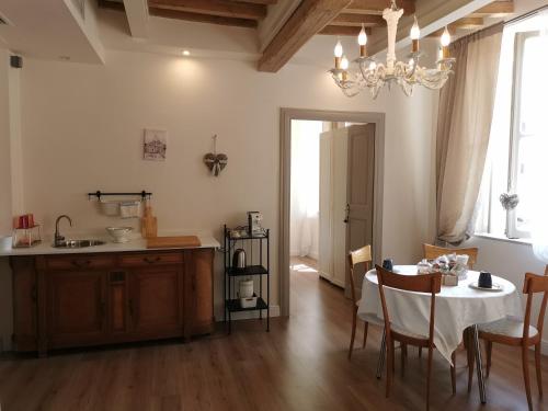 Foto dalla galleria di AriediParma - Rooms&apartments a Parma