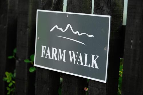 Certifikát, hodnocení, plakát nebo jiný dokument vystavený v ubytování Abhainn Ri Farmhouse