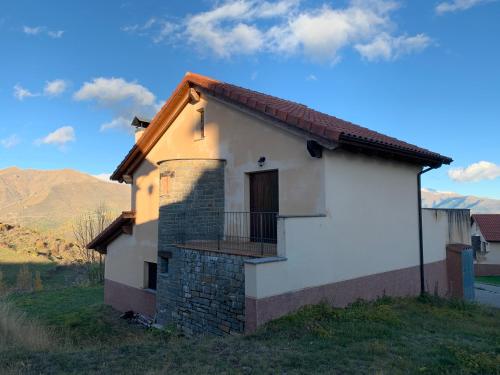 Chalet en el Pirineo de Aragón, Neril – Precios actualizados 2022