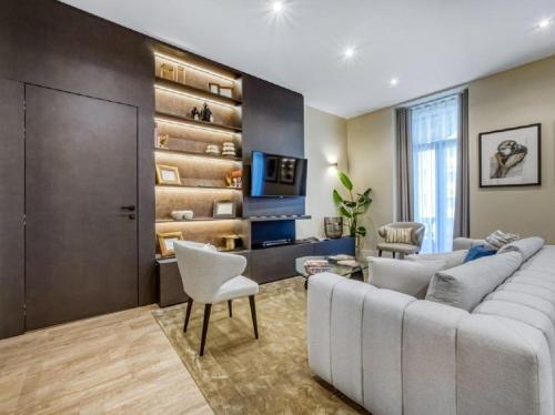 Stunning Apartment near Avenue Liberdade