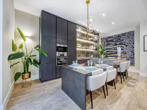 Stunning Apartment near Avenue Liberdade