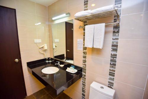 Koupelna v ubytování Ritz Garden Hotel Manjung