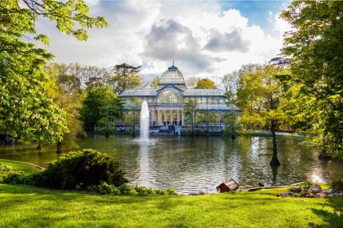 Gallery image of LUXURY, PRIVATE WELLNESS IN PRADO MUSEUM NEW AUG21 in Madrid