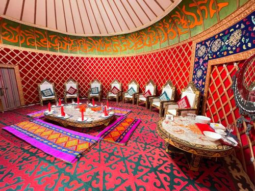 Fotografie z fotogalerie ubytování Jannat Resort v destinaci Alamedin