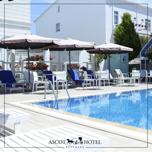 Πισίνα στο ή κοντά στο Ascot Hotel Büyükada