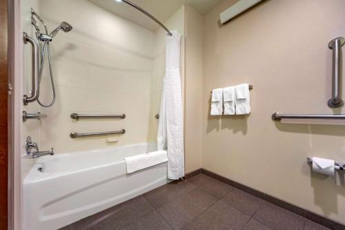 Foto da galeria de Comfort Inn & Suites Avera Southwest em Sioux Falls