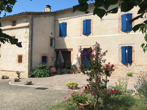 Το κτήριο όπου στεγάζεται  το bed & breakfast
