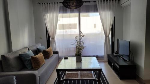La Maestranza, Puerto Banus, Marbella – Updated 2022 Prices