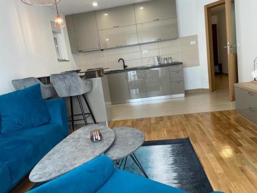 Kuchyň nebo kuchyňský kout v ubytování Apartment MV