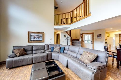 Northridge 210 – Photos 3