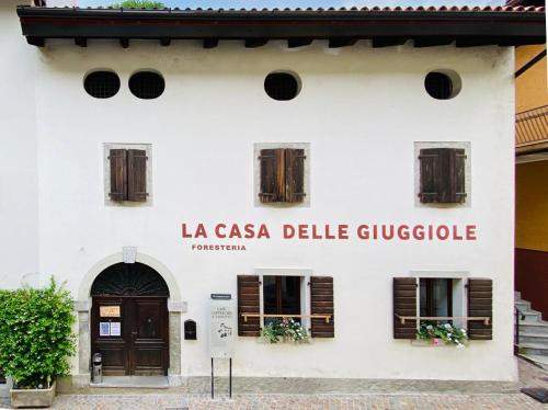 Η πρόσοψη ή η είσοδος του Casa delle Giuggiole