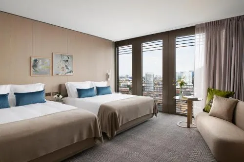 Pan Pacific London photo 18