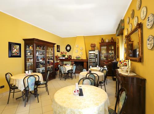 Un lugar para sentarse en Albergo Il Gufo
