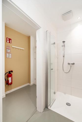 Koupelna v ubytování Vorgarten Apartments - central, new and stylish for your comfortable stay in Vienna