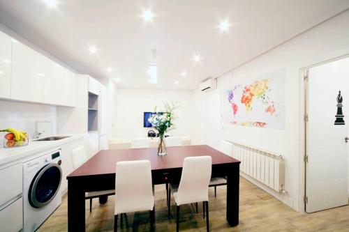 Luxury & Design Apartment Madrid Center 3BRM 3BTHR