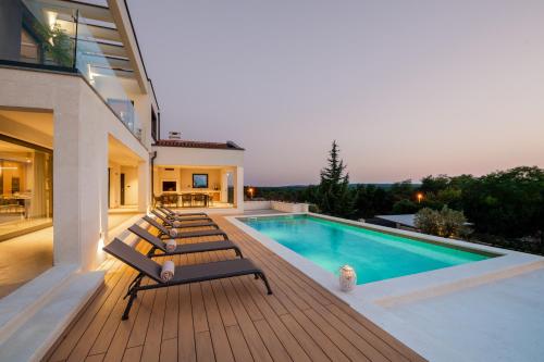 Villa La Guardia Istria *****