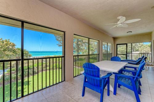 Sea Grape Inn8- BEACHFRONT Property – Photos 3