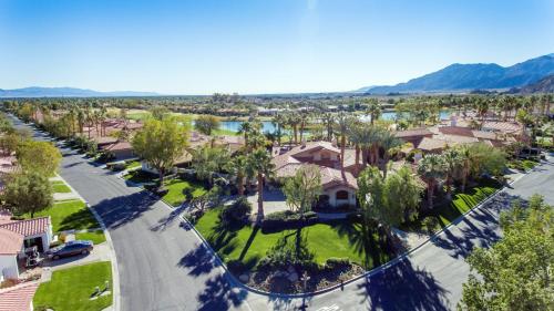 985 Merion – Photos 3