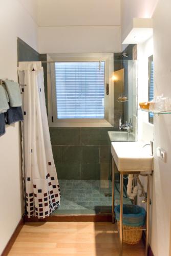 Ένα μπάνιο στο Ibiza Boutique Guest House