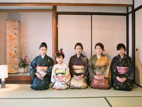 Επισκέπτες που μένουν στο Kyounoyado HANA Nishijin - Kimono no Yado