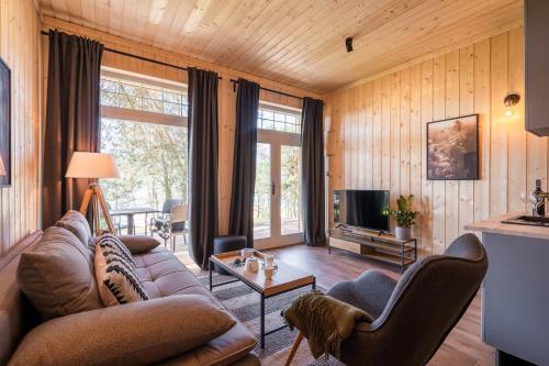 Apartamenty Leśna Przystań nad jeziorem