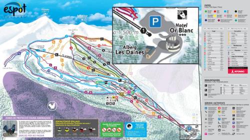un mapa de una estación de esquí con una pista de esquí en Hotel Or Blanc, en Espot