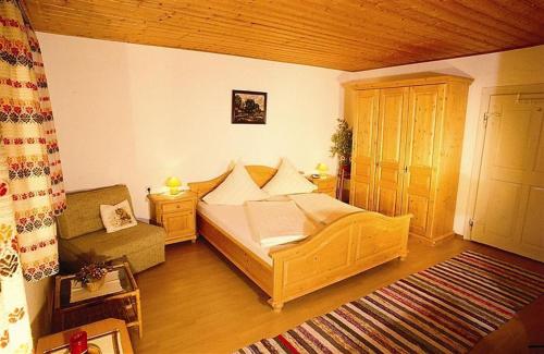 Giường trong phòng chung tại Brausamhof