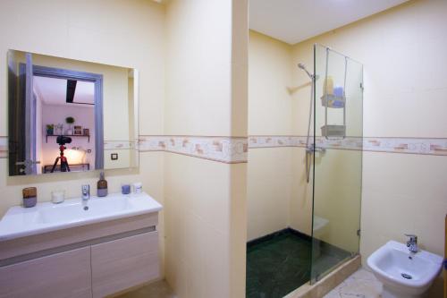 Mosquee & Sea View Casablanca tesisinde bir banyo